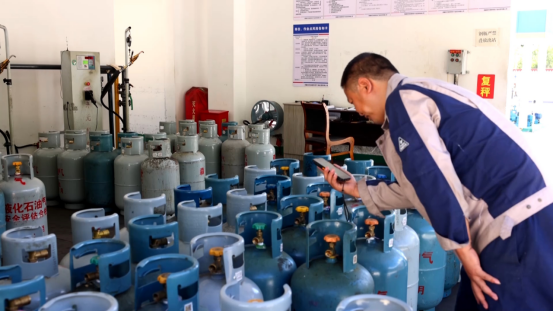 林芝全面推行液化气入户配送全闭环管理 筑牢燃气安全防线